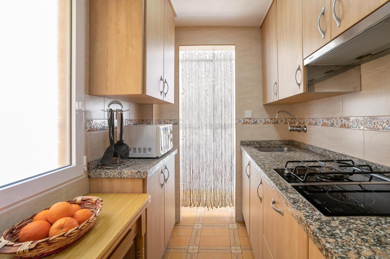 Apartment With Stunning Sea Views ซานตาโปลา ภายนอก รูปภาพ