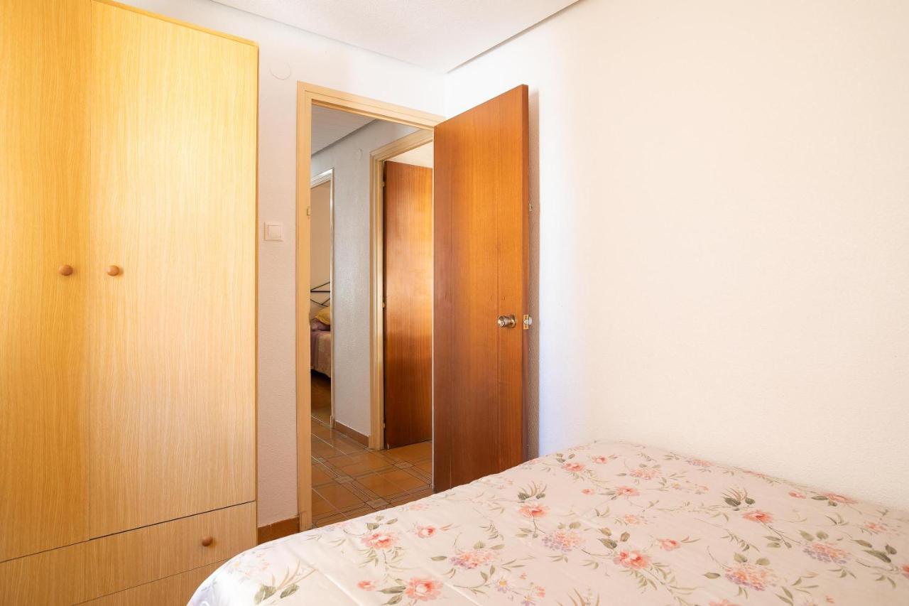 Apartment With Stunning Sea Views ซานตาโปลา ภายนอก รูปภาพ