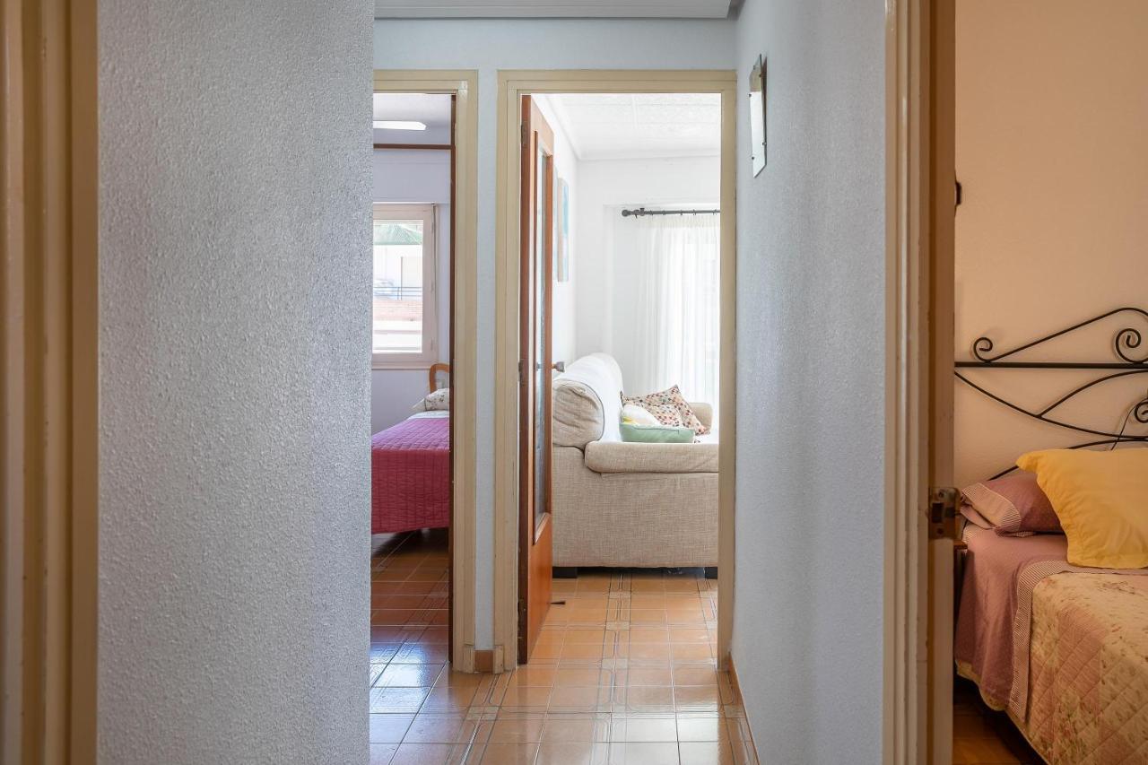 Apartment With Stunning Sea Views ซานตาโปลา ภายนอก รูปภาพ